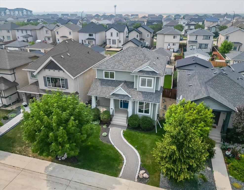 Photo 30 of 32 Red Spruce Road, Winnipeg MB