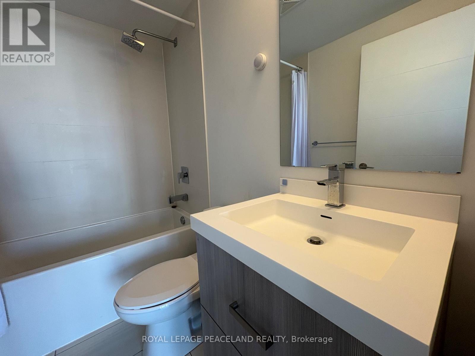 Photo 11 of 1606 50 Wellesley Street E, Toronto ON