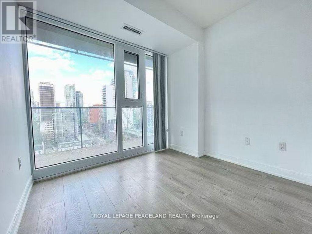 Photo 6 of 1606 50 Wellesley Street E, Toronto ON