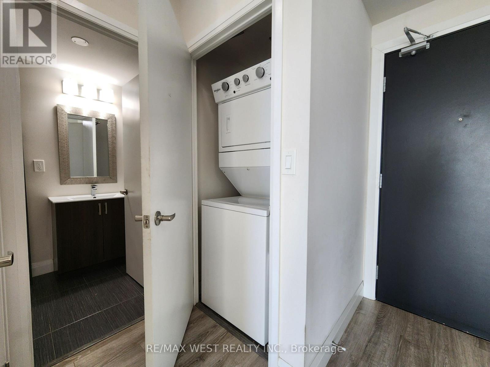 Photo 11 of Ph 13 22 East Haven Drive, Toronto ON
