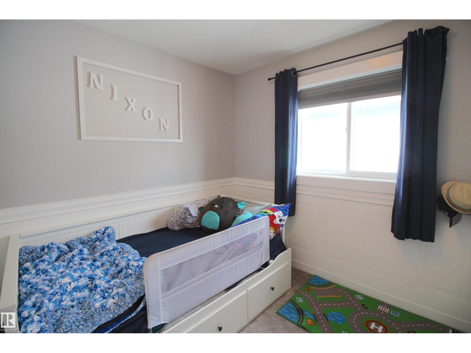 Photo 35 of 5012 53 Av, Calmar AB