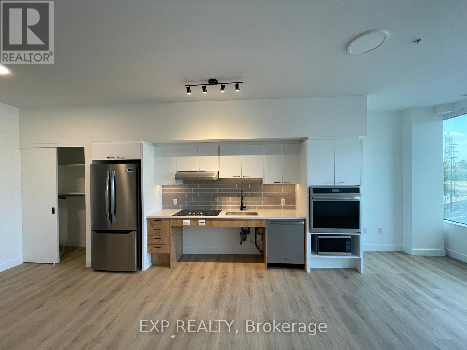 Kitchen Appliances