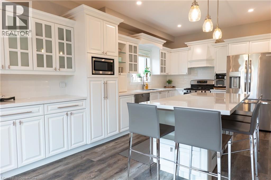 Photo 11 of 4303 Arejay Avenue, Beamsville ON