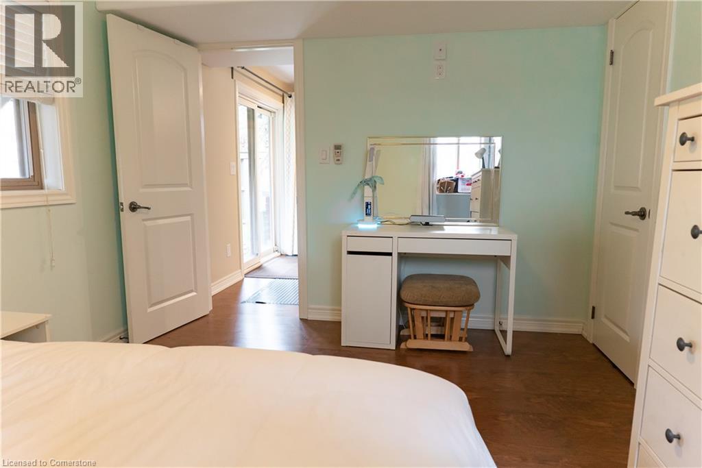 Photo 33 of 4303 Arejay Avenue, Beamsville ON