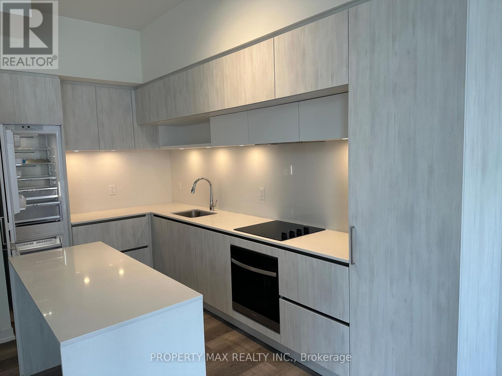Photo 20 of 1238 10 David Eyer Road, Richmond Hill ON