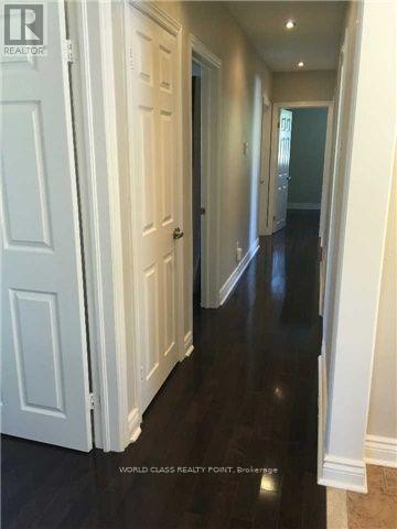 Photo 10 of 84 Shendale Drive, Toronto ON