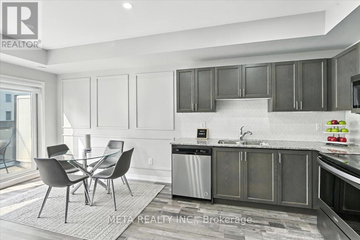 Photo 10 of 220 1460 Whites Road, Pickering ON