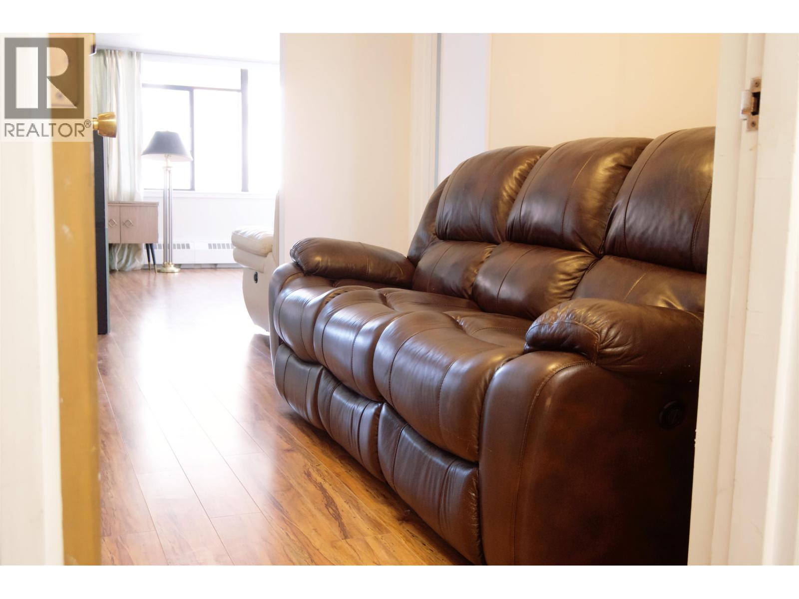 Photo 18 of 704 6651 Minoru Boulevard, Richmond BC