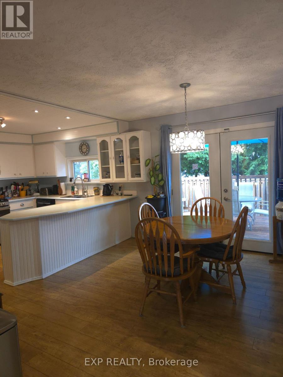 Photo 40 of 218 Jephson Street, Tay ON