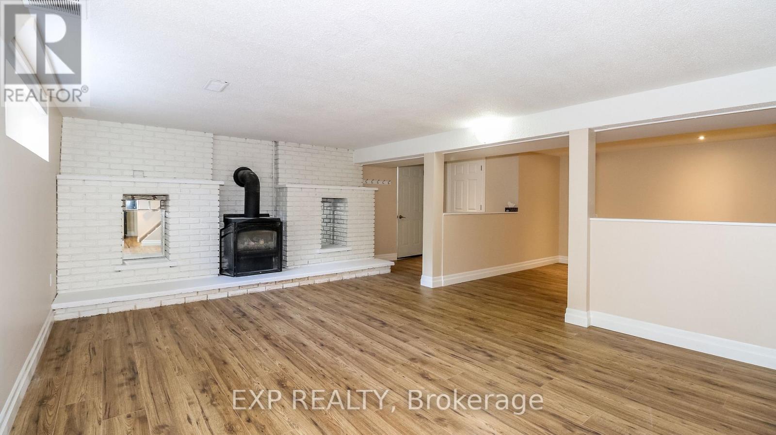 Photo 20 of 218 Jephson Street, Tay ON