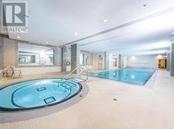 Photo 4 of 814 75 Norman Bethune Avenue, Richmond Hill ON