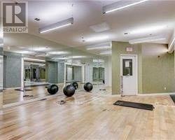 Photo 6 of 814 75 Norman Bethune Avenue, Richmond Hill ON