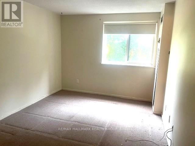Photo 9 of 315 1100 Ambleside Drive, Ottawa ON