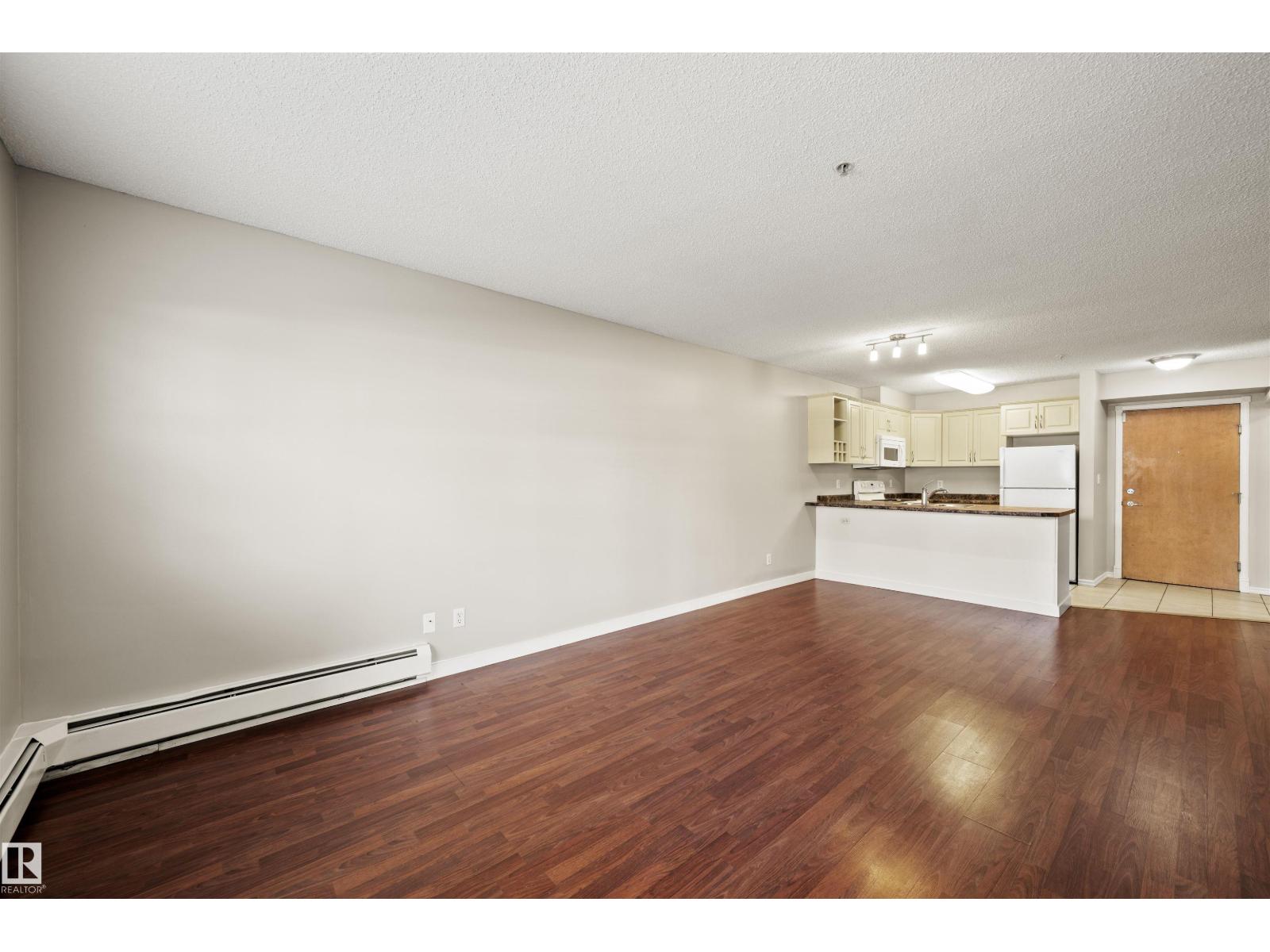 Photo 5 of 113 17404 64 Av Nw, Edmonton AB