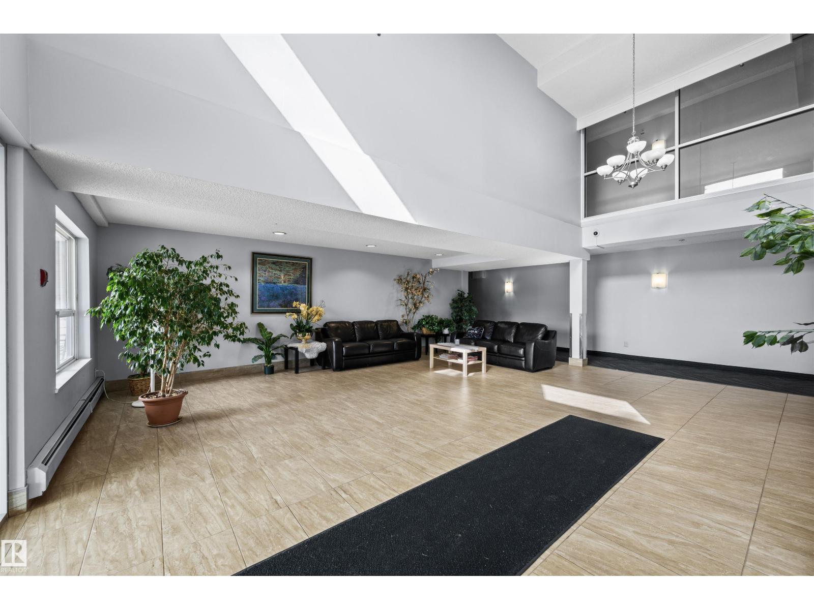 Photo 22 of 113 17404 64 Av Nw, Edmonton AB