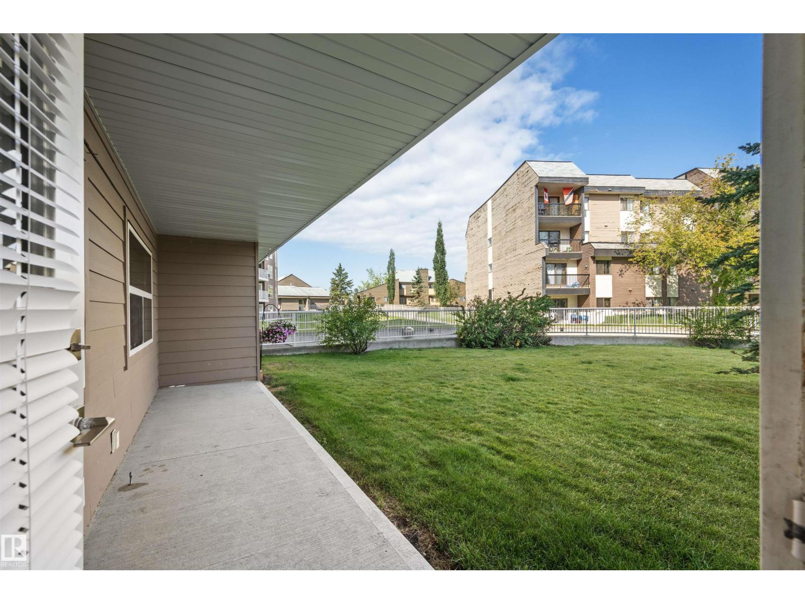 Photo 19 of 113 17404 64 Av Nw, Edmonton AB