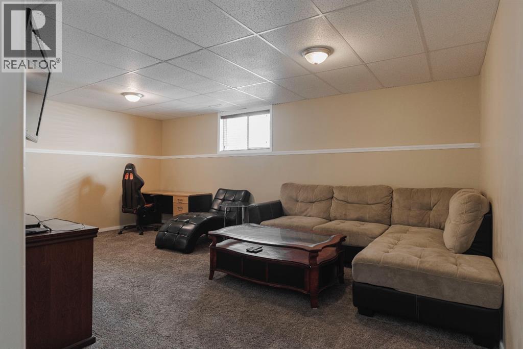 Photo 21 of 140 Waterhouse Street, Fort Mcmurray AB
