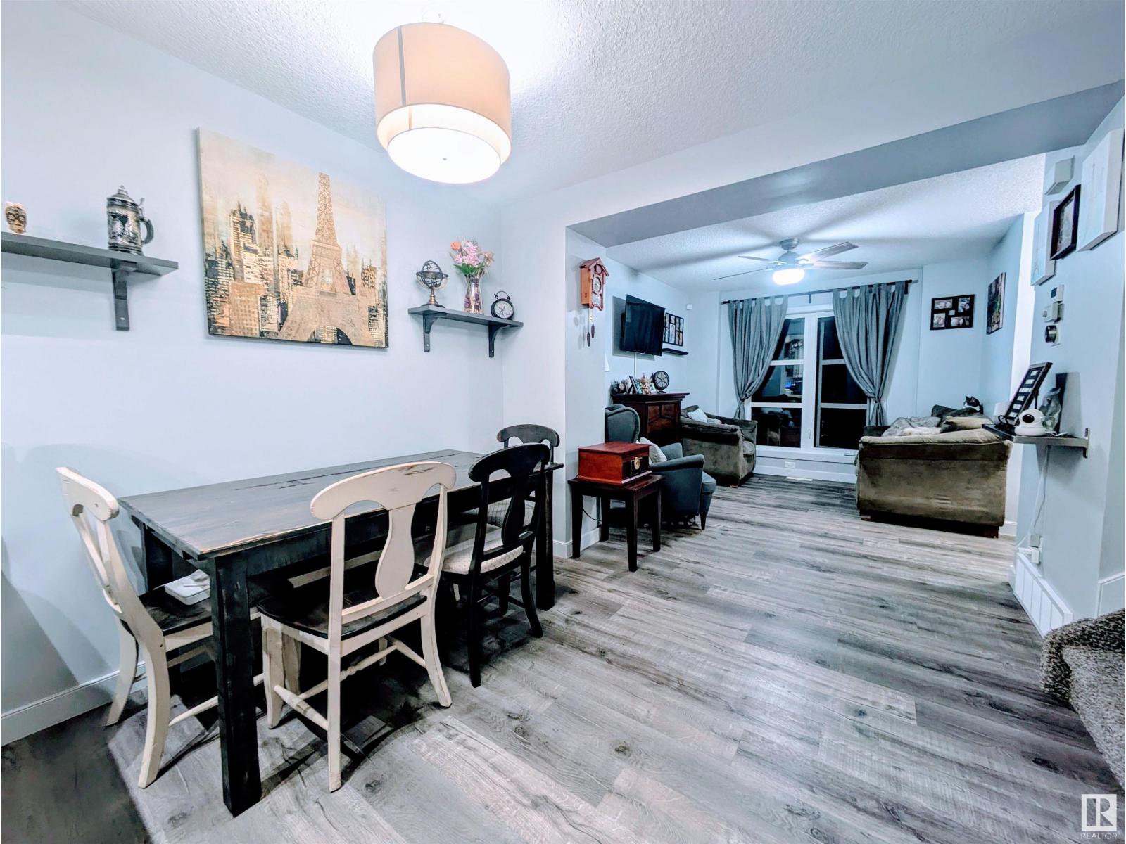 Photo 10 of 12325 122 Av Nw, Edmonton AB