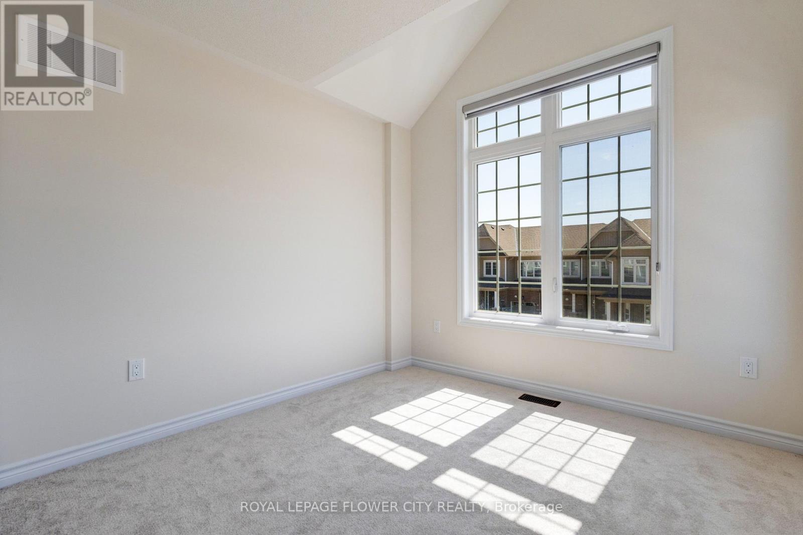 Photo 34 of 11 Conboy Drive, Erin ON