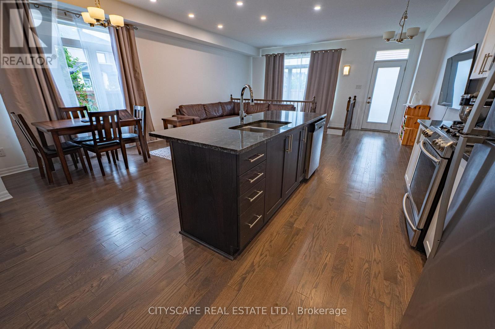 Photo 21 of 174 Joshua Street, Ottawa ON