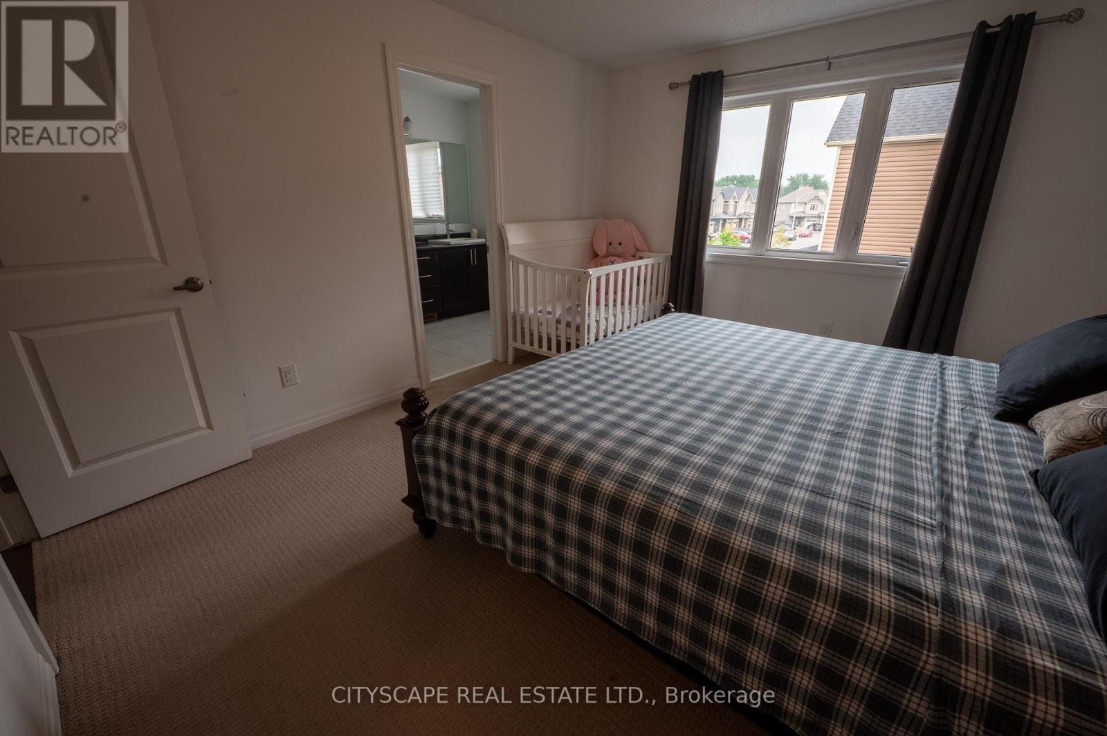 Photo 36 of 174 Joshua Street, Ottawa ON