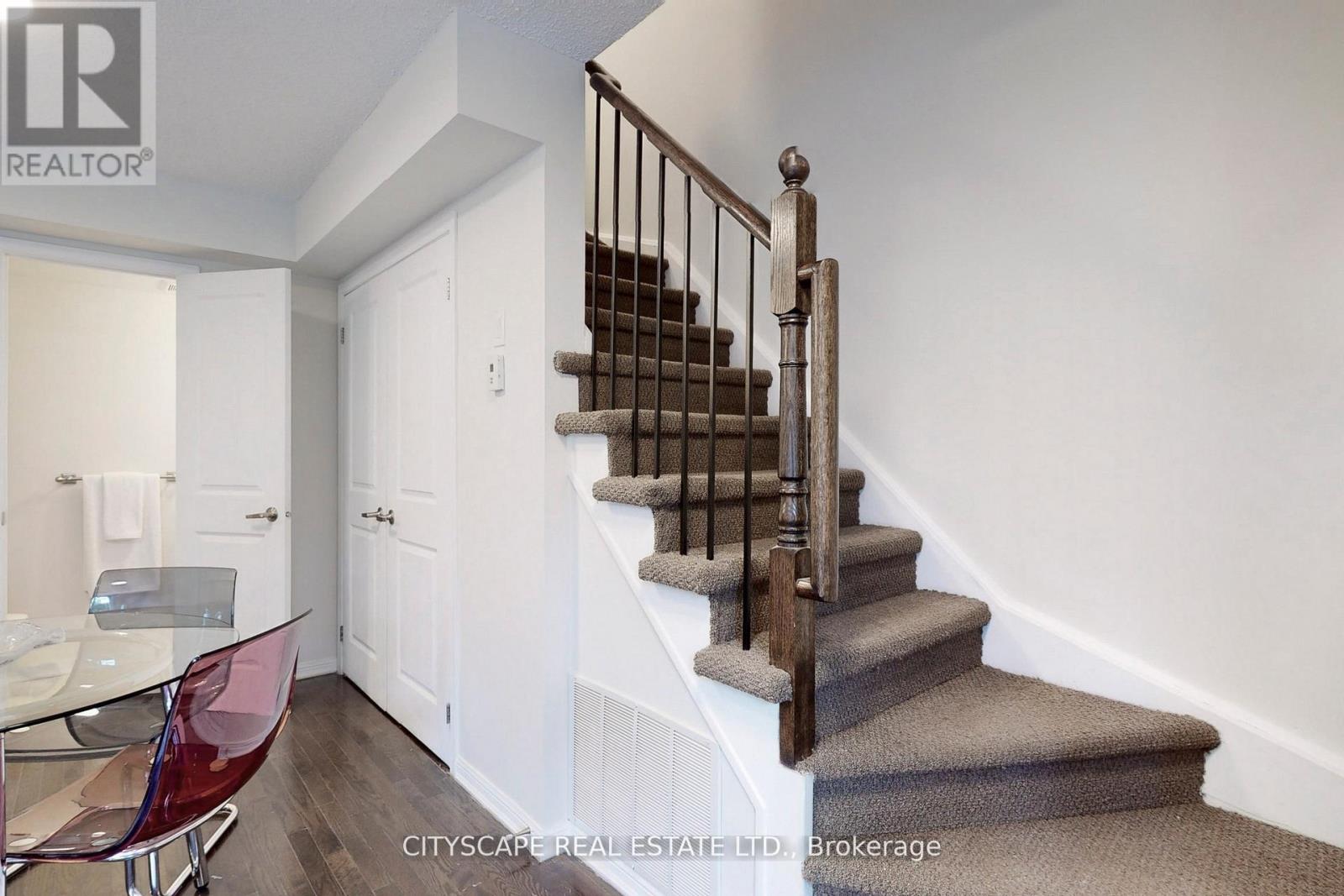 Photo 20 of 135 10 Foundry Avenue, Toronto ON