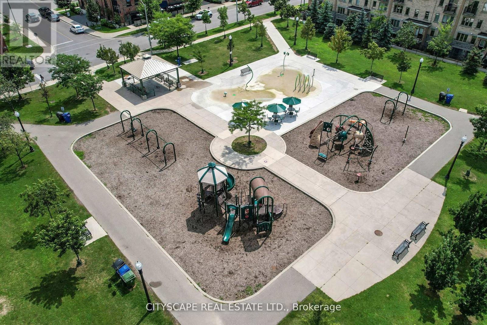 Photo 31 of 135 10 Foundry Avenue, Toronto ON