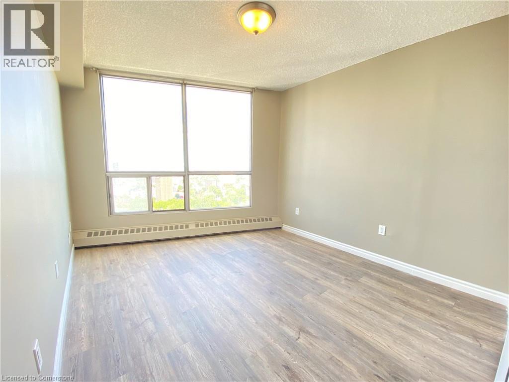 Photo 11 of 150 Charlton Avenue E Unit 2702, Hamilton ON