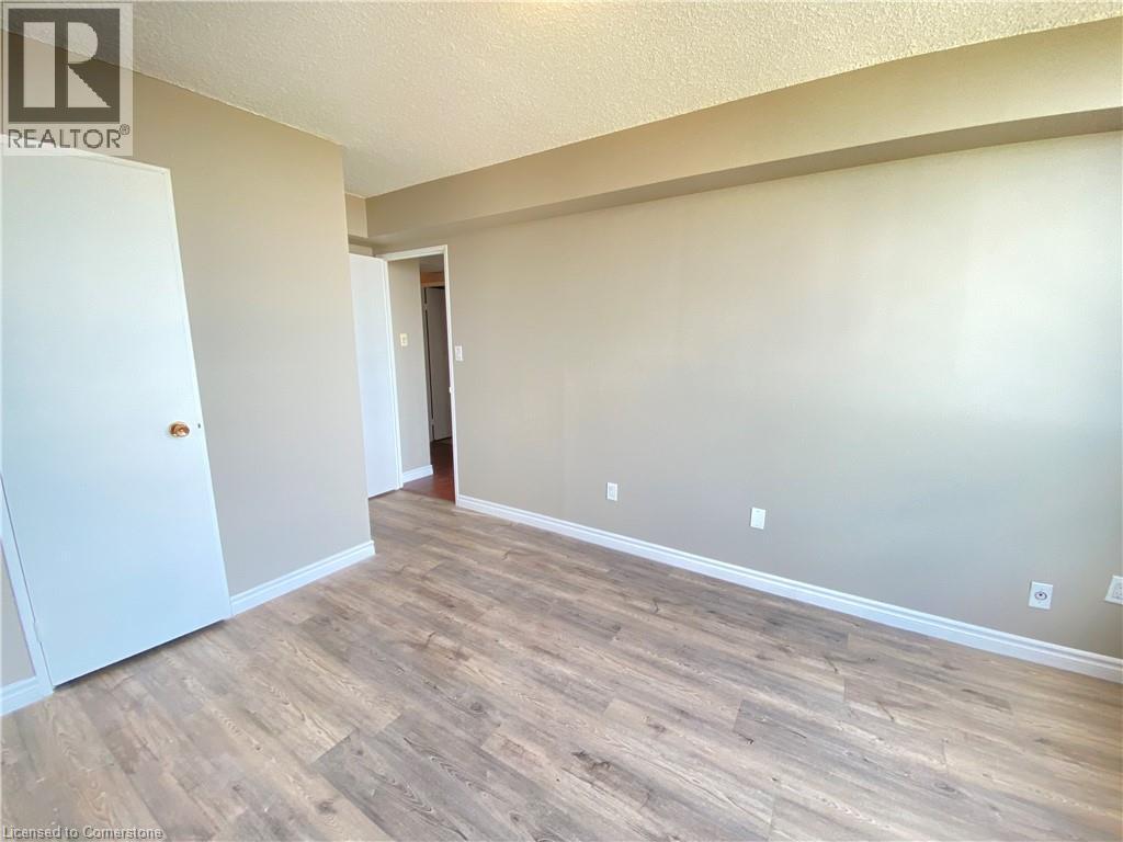 Photo 12 of 150 Charlton Avenue E Unit 2702, Hamilton ON
