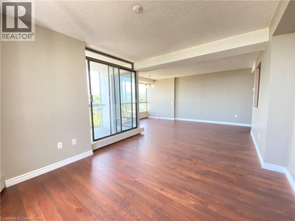 Photo 4 of 150 Charlton Avenue E Unit 2702, Hamilton ON