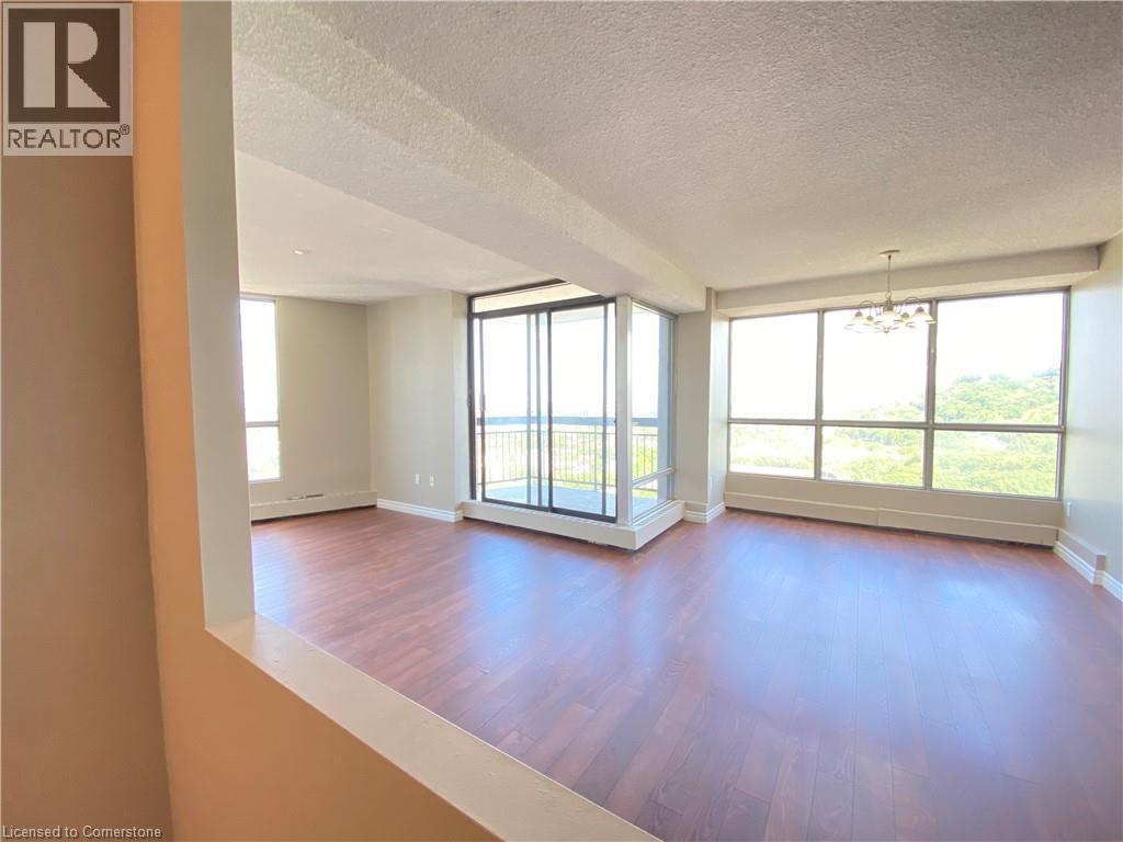 Photo 7 of 150 Charlton Avenue E Unit 2702, Hamilton ON