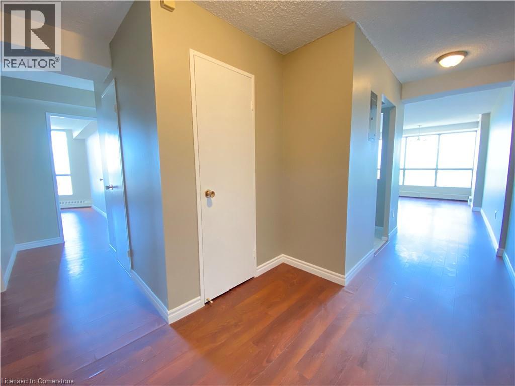Photo 8 of 150 Charlton Avenue E Unit 2702, Hamilton ON