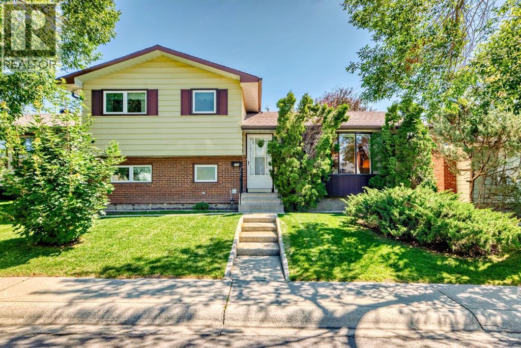 156 Whiteview Close NE, Calgary, Alberta