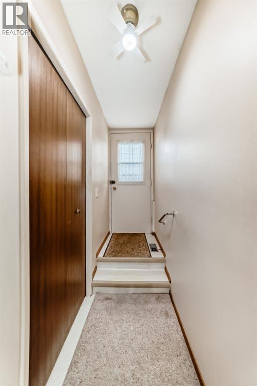 Single Family House 4 Level for Sale in  Whiteview Close NE Whitehorn Calgary 
