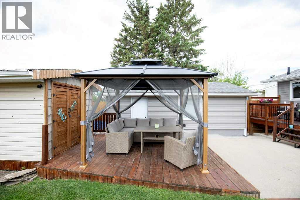 Photo 16 of 36 Harvey, Red Deer AB