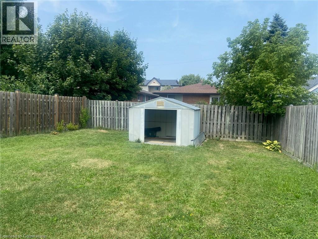 Photo 16 of 26 Kent Street, St Catharines ON