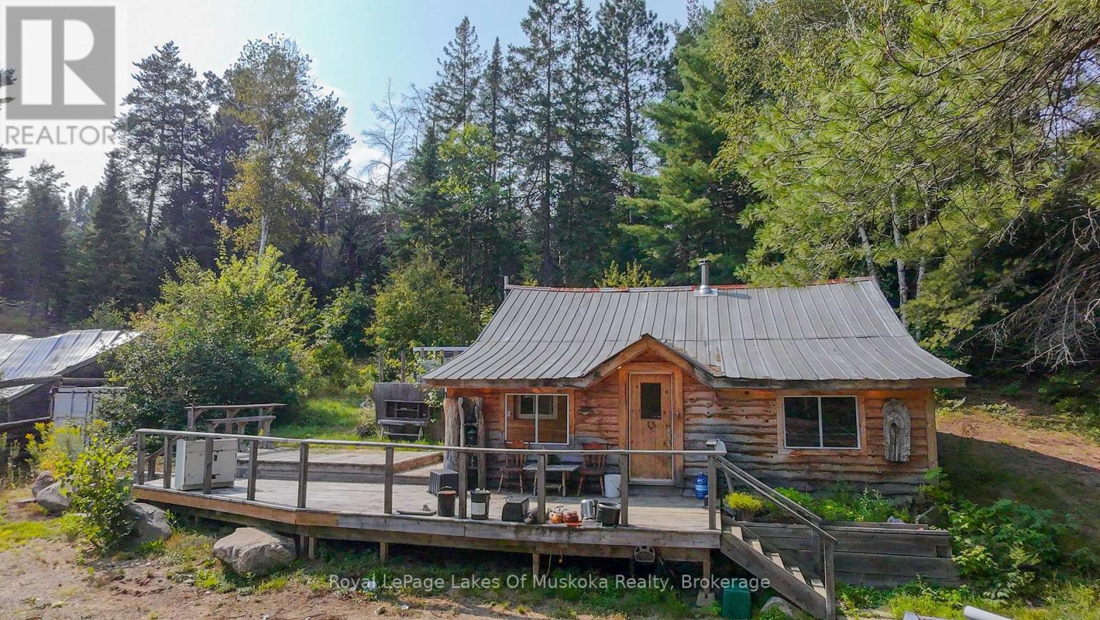 Photo 21 of 1590 Yearley Road, Huntsville ON