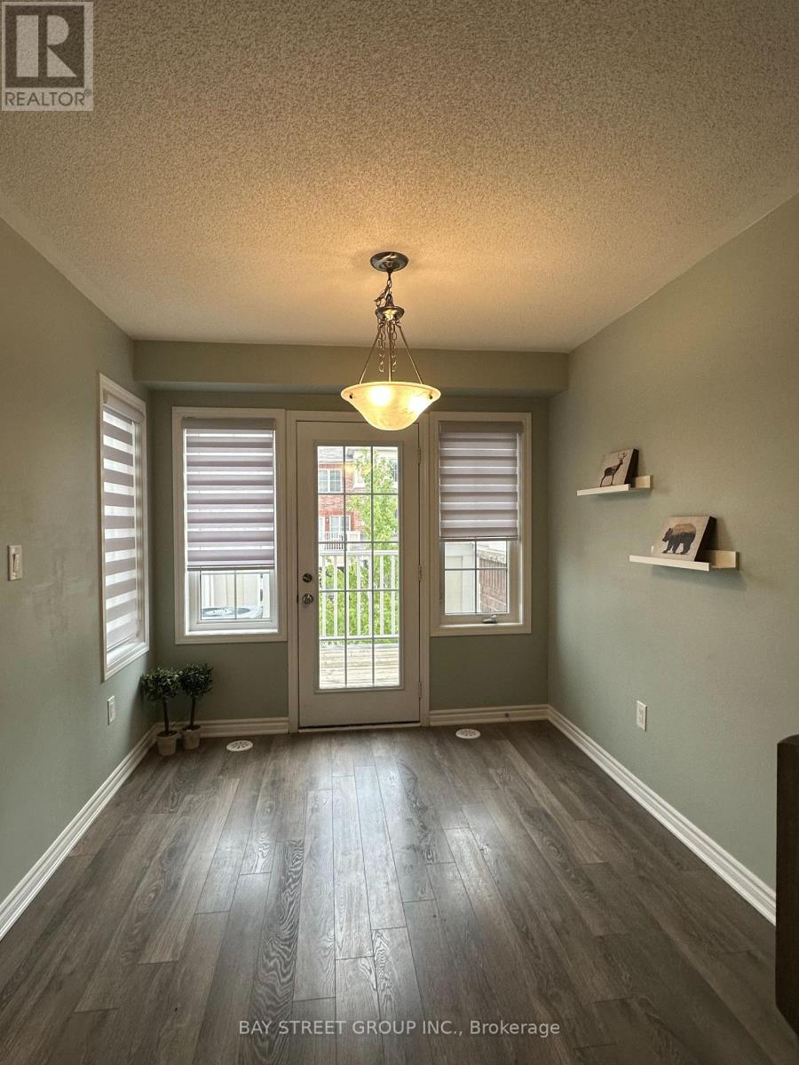 Photo 12 of 1053 Clipper Lane, Pickering ON