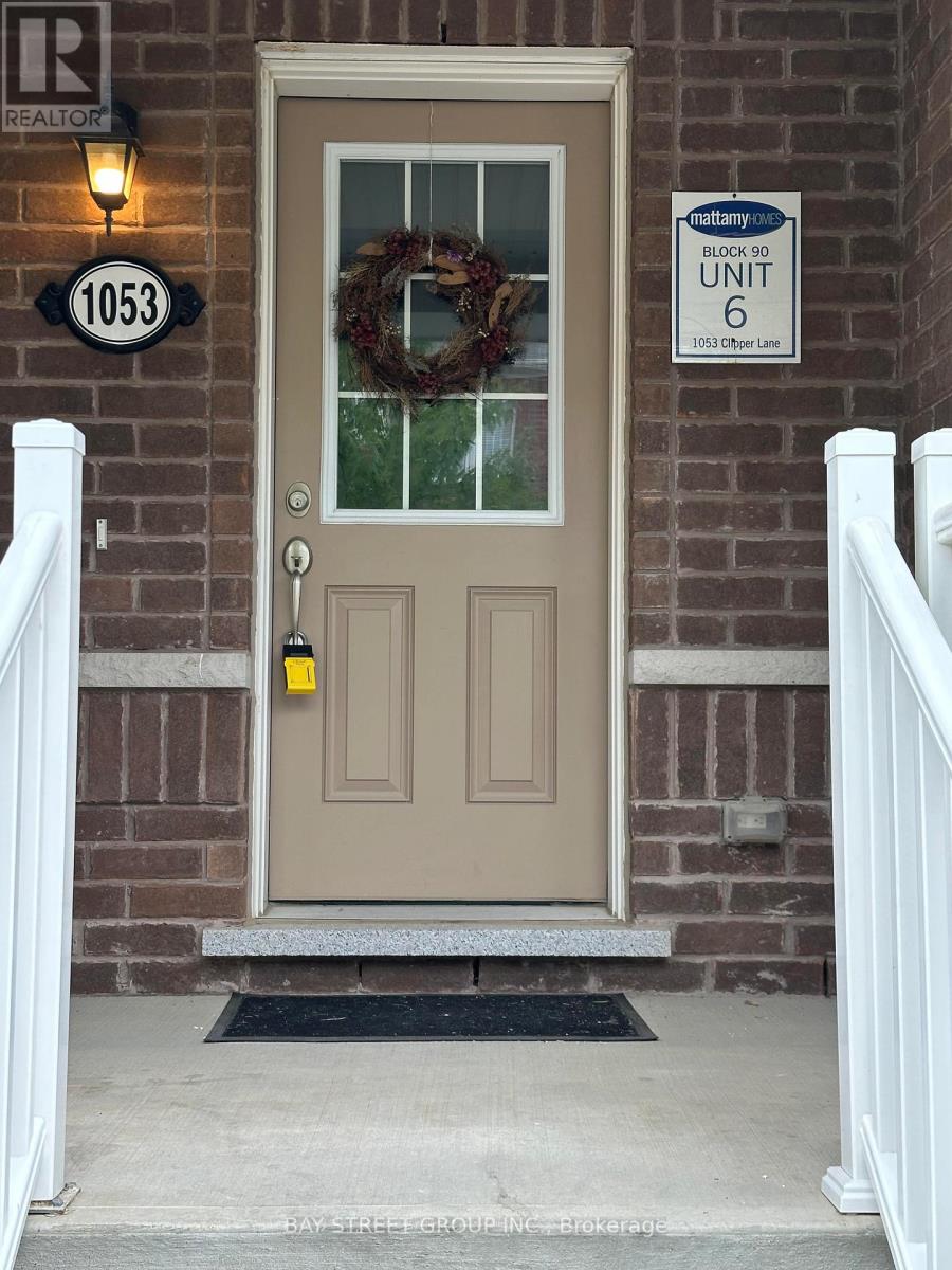 Photo 31 of 1053 Clipper Lane, Pickering ON