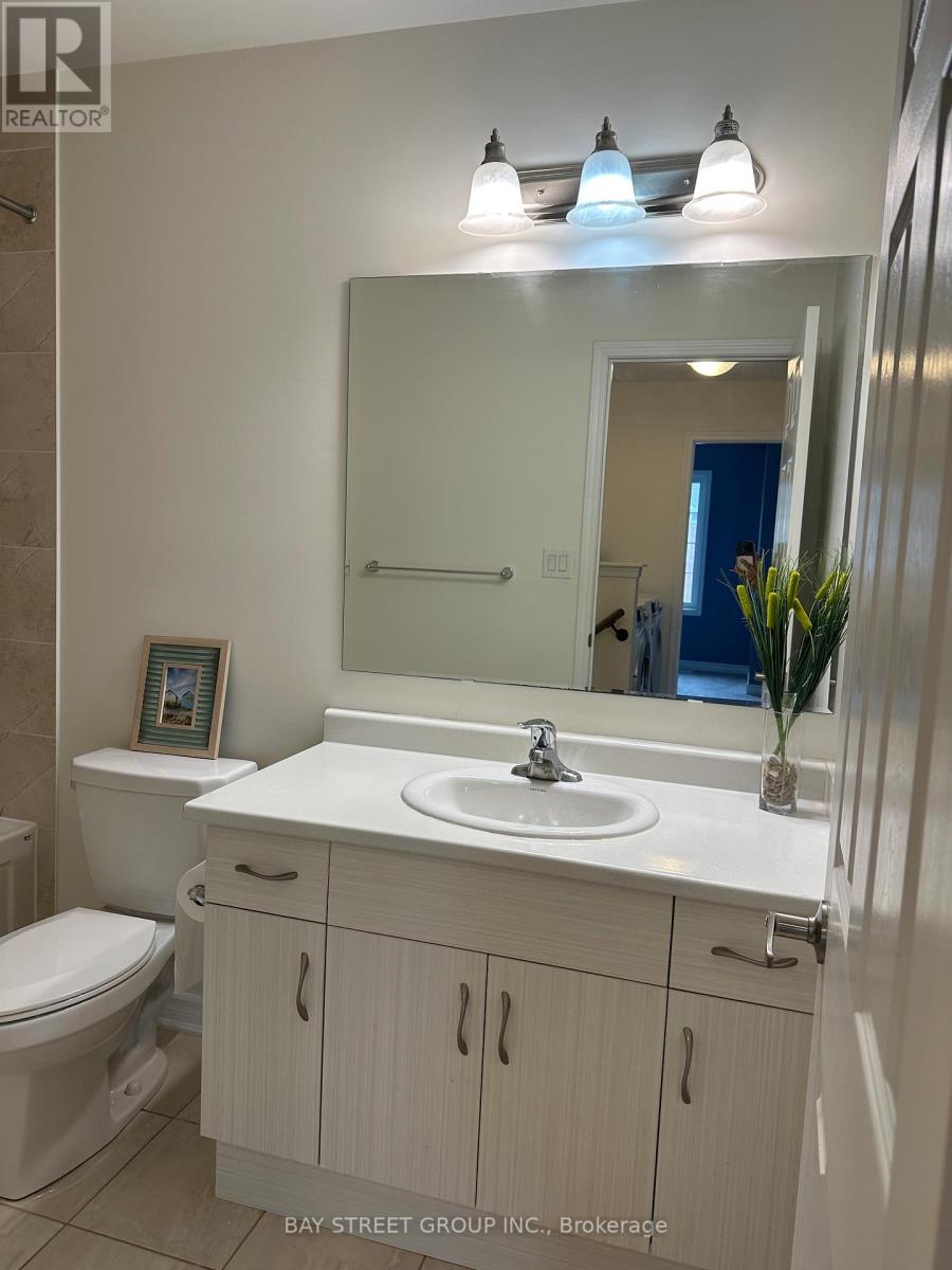 Photo 20 of 1053 Clipper Lane, Pickering ON