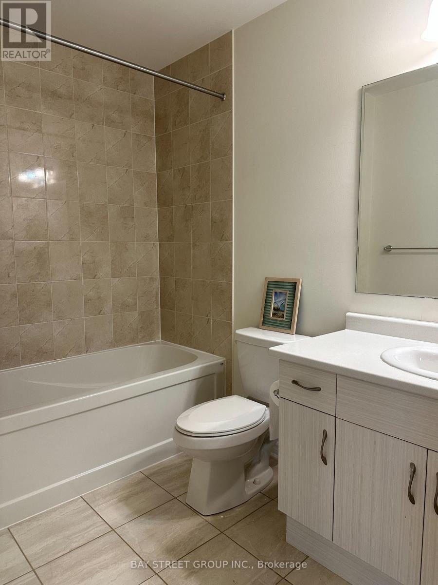 Photo 10 of 1053 Clipper Lane, Pickering ON