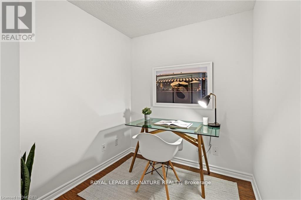 Photo 15 of 1607 4080 Living Arts Drive, Mississauga ON