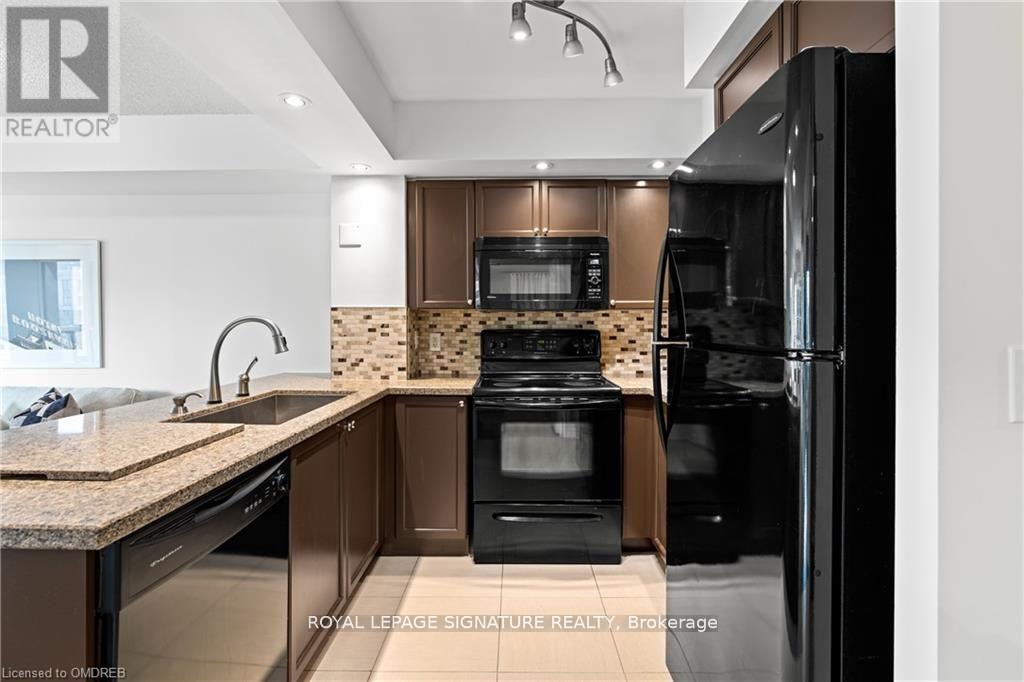 Photo 6 of 1607 4080 Living Arts Drive, Mississauga ON