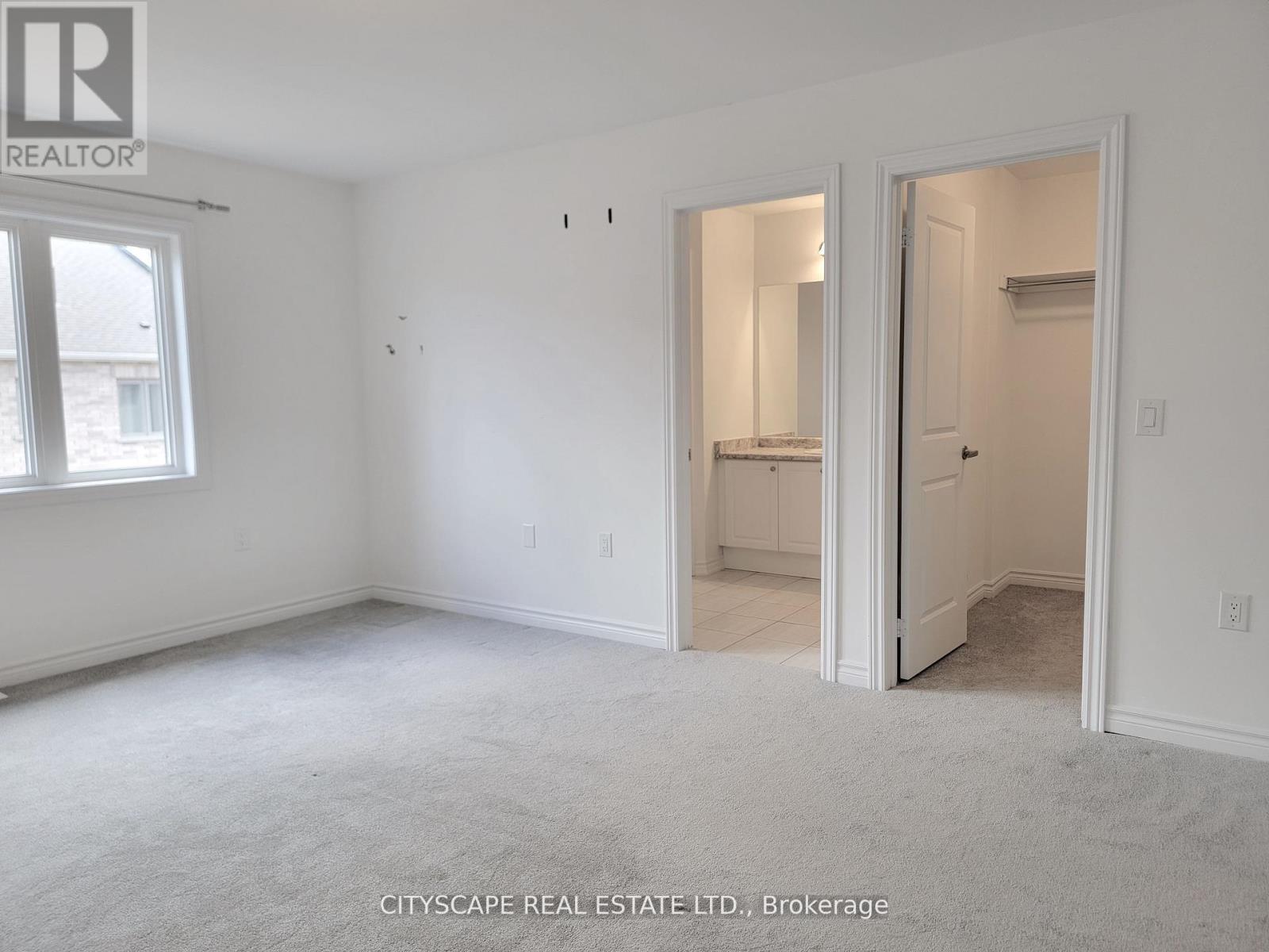 Photo 25 of 7 Fennell Street, Southgate ON