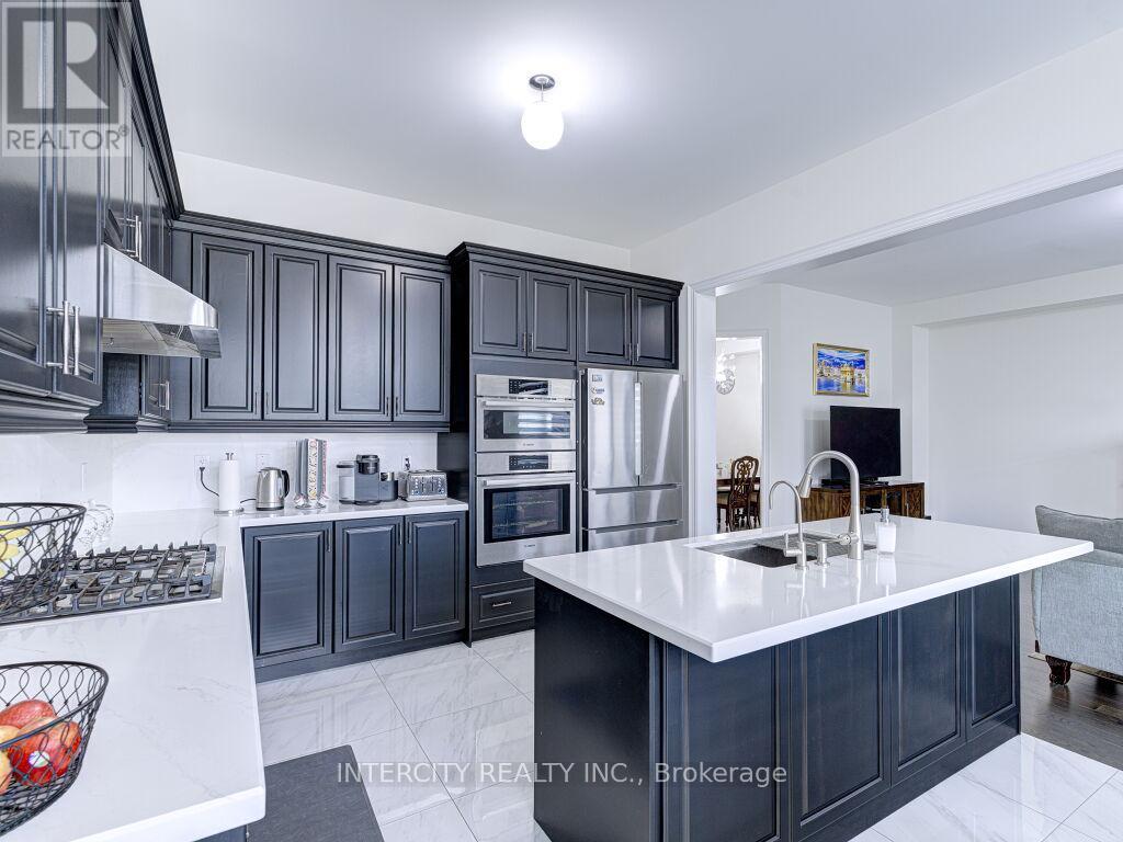 Photo 17 of 58 Dotchson Avenue, Caledon ON