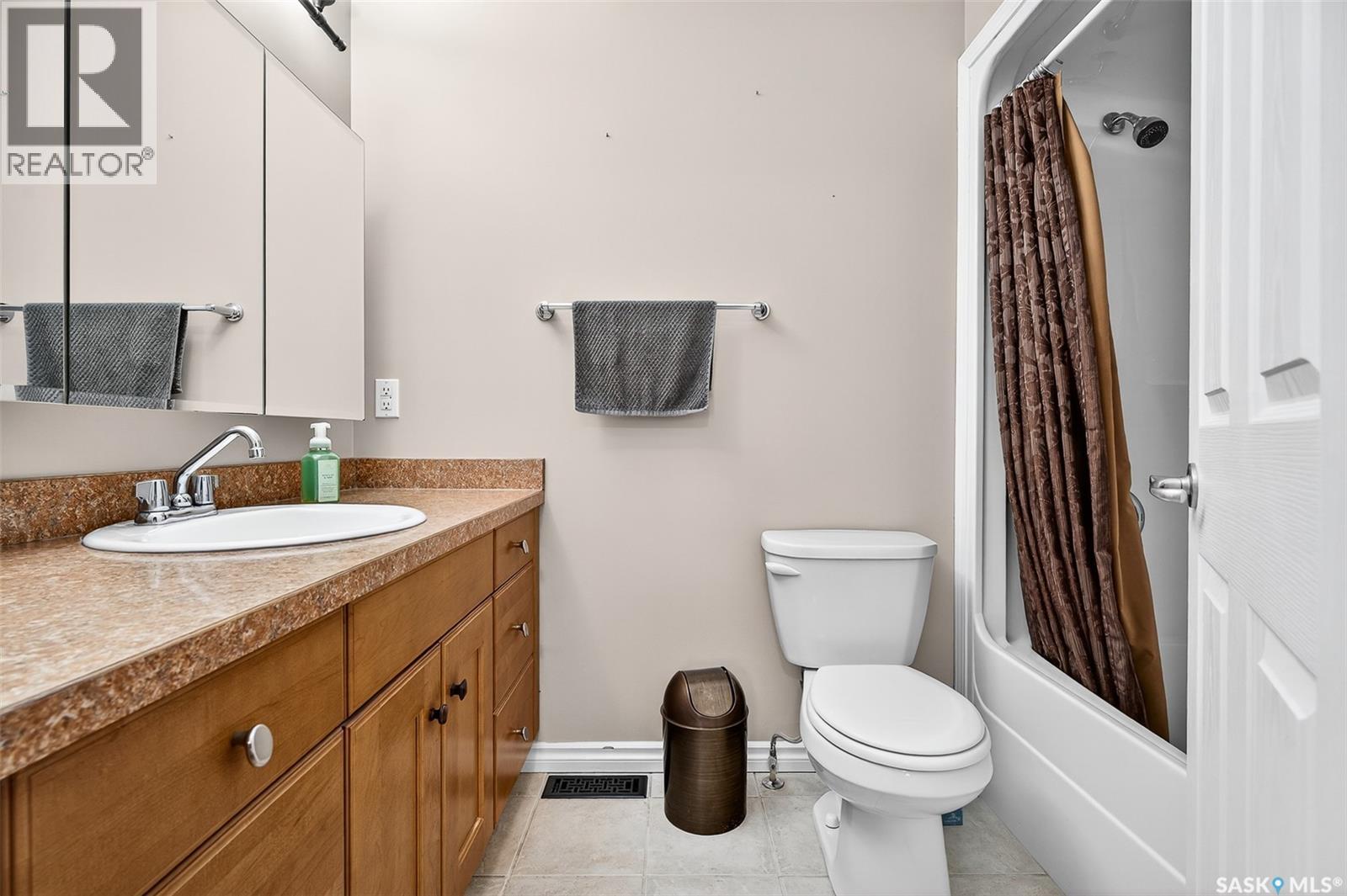 Photo 27 of 26 Everton Crescent, Moose Jaw SK