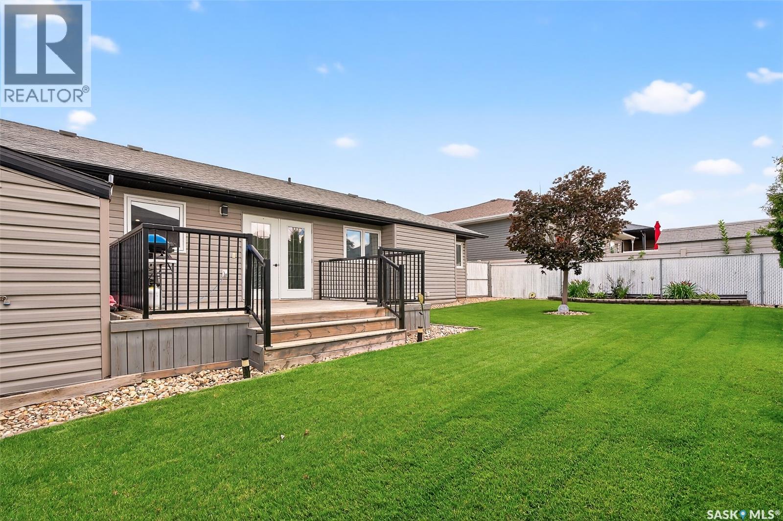 Photo 42 of 26 Everton Crescent, Moose Jaw SK