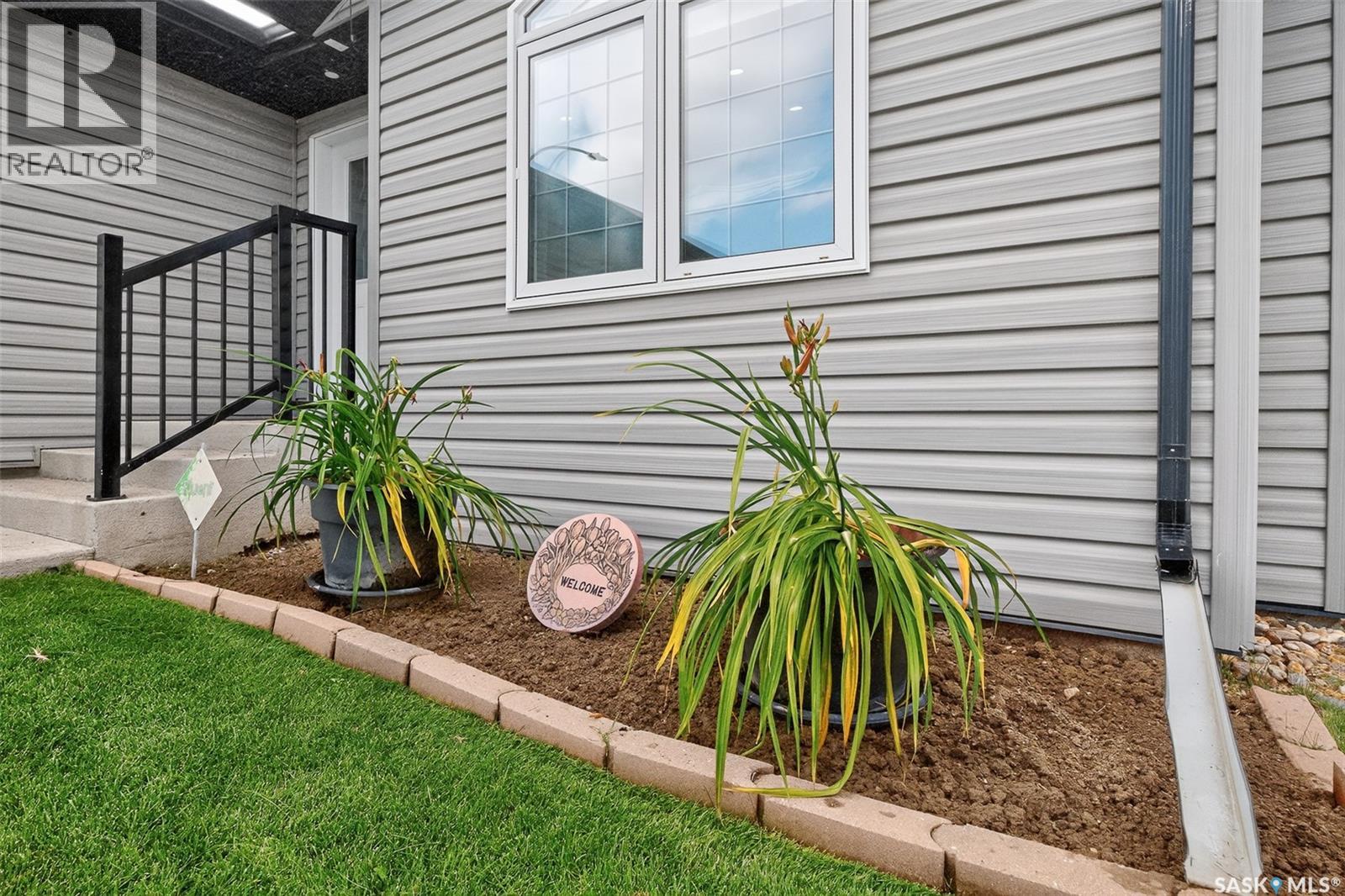 Photo 5 of 26 Everton Crescent, Moose Jaw SK