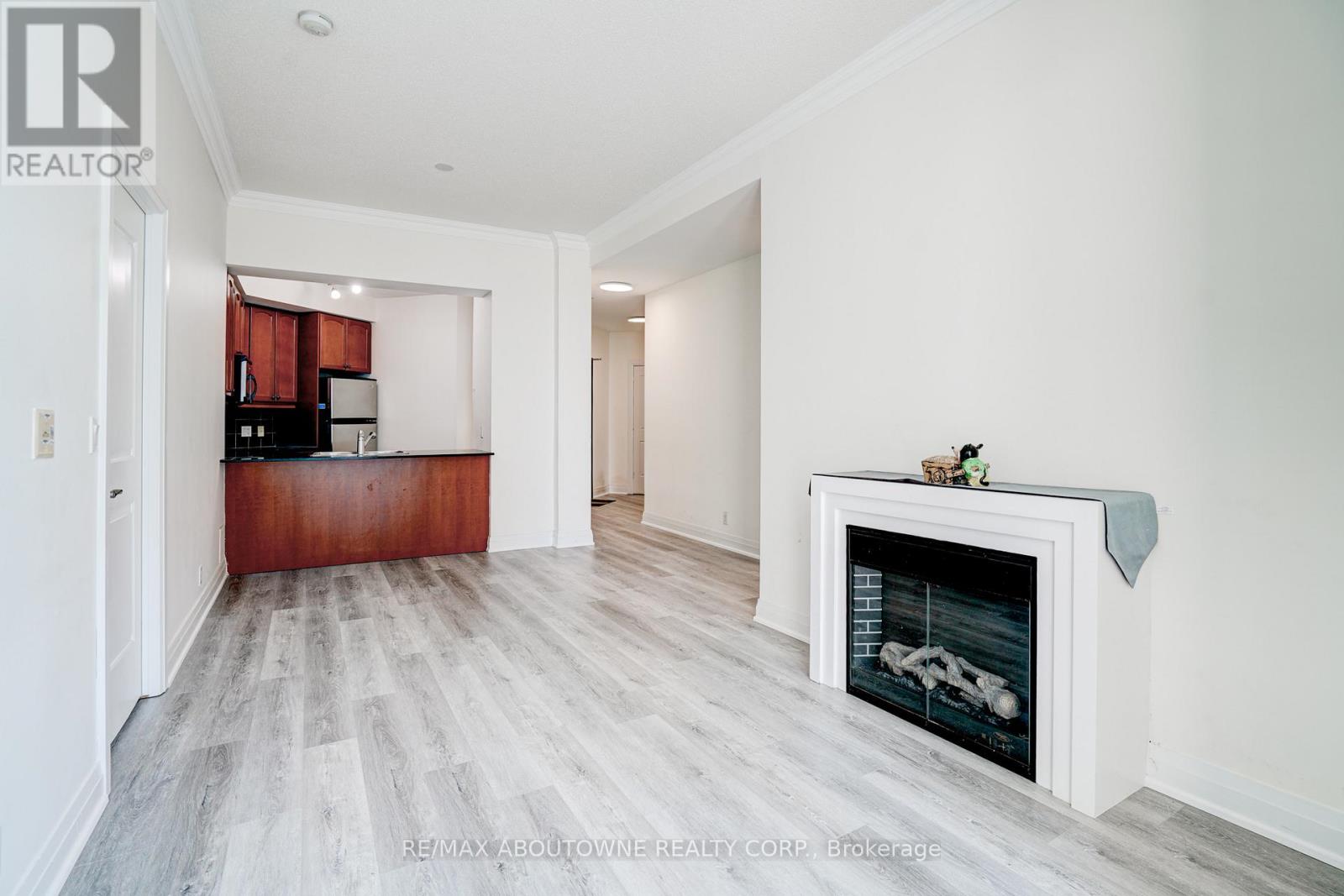 Photo 17 of 2705 90 Absolute Avenue, Mississauga ON