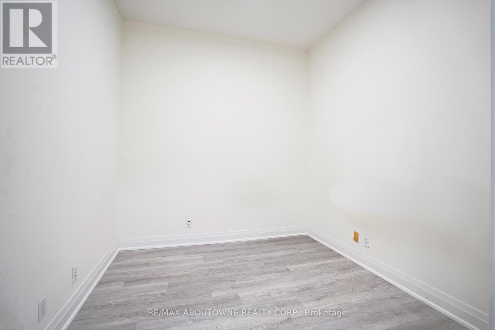 Photo 31 of 2705 90 Absolute Avenue, Mississauga ON